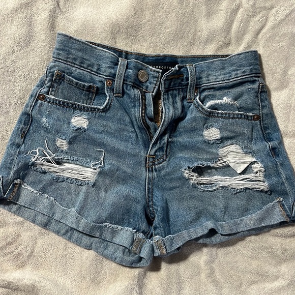 Aéropostale denim shorts - Picture 1 of 1